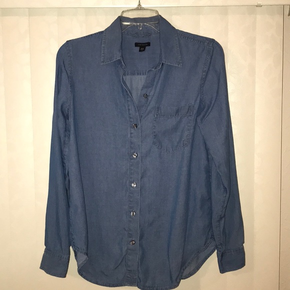 Ann Taylor Chambray Shirt - Picture 1 of 4